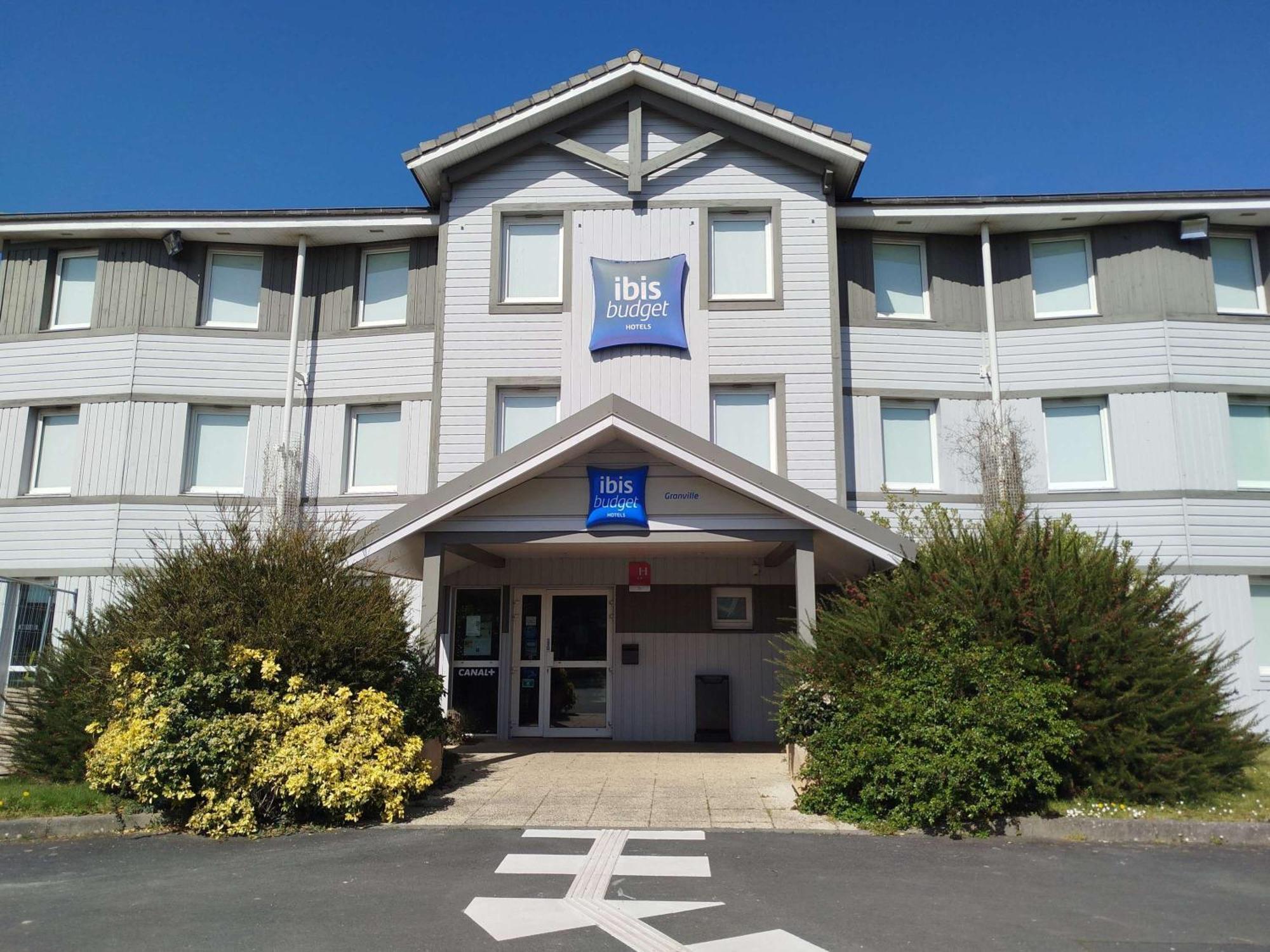 Ibis Budget Granville Exterior foto