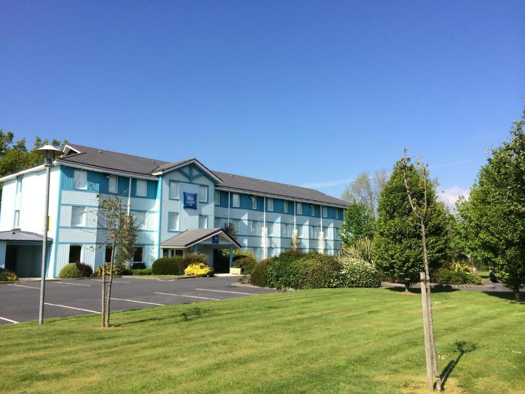 Ibis Budget Granville Exterior foto